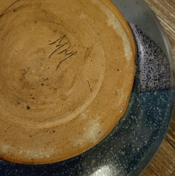 Handcrafted plate - Picture 8 of 10